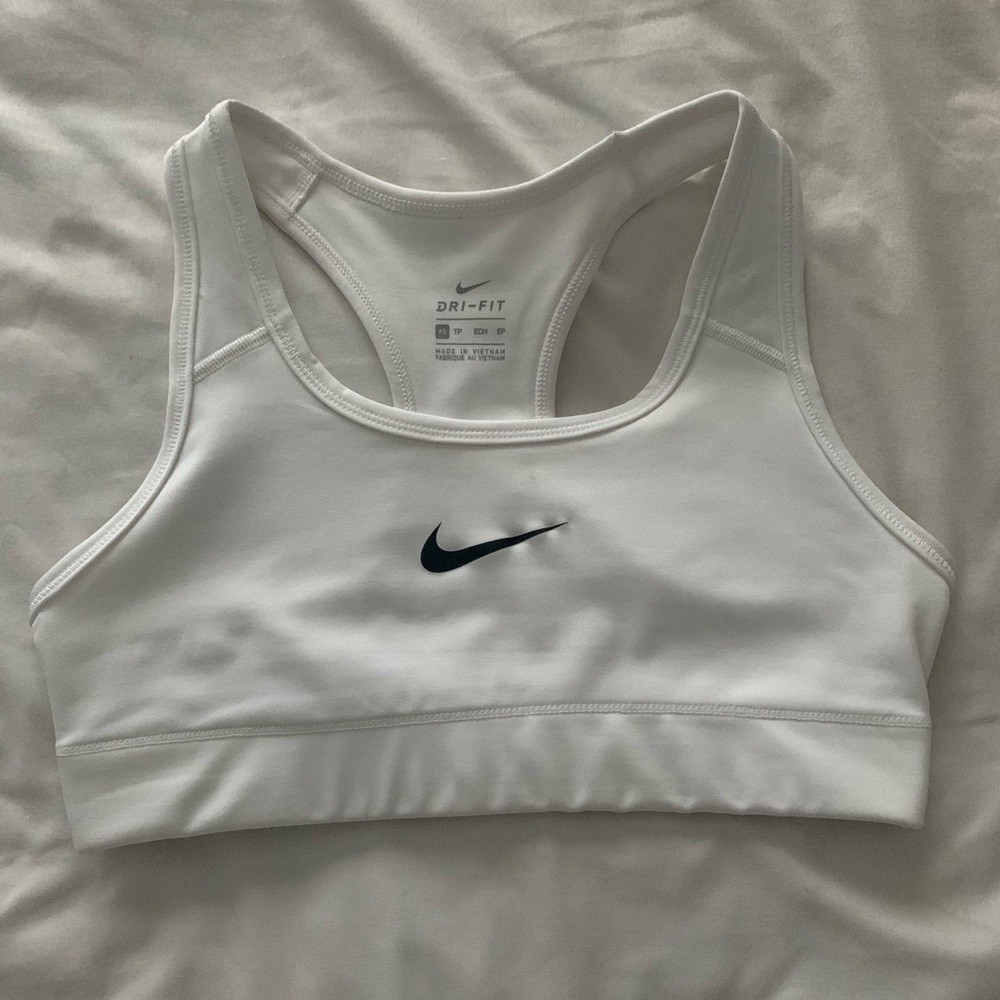 SOLD nike sports bra NWOT